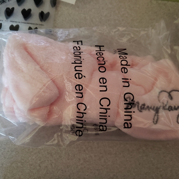 COPY - COPY - Mary kay headband - Picture 2 of 2